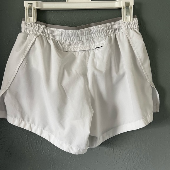 Nike Running Shorts - Picture 3 of 10